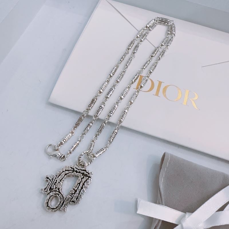 Christian Dior Necklaces